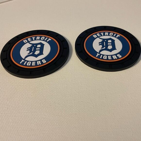 MLB Detroit Tigers car cup Coasters in black Set of 2 NWT - Picture 5 of 7